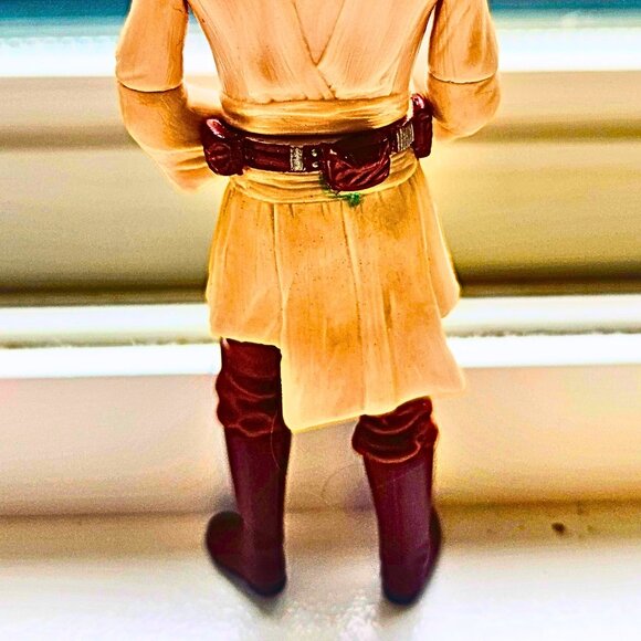 Star Wars Episode I – Qui-Gon Jinn 4" Action Figure (Hasbro, 1999) - Picture 4 of 10